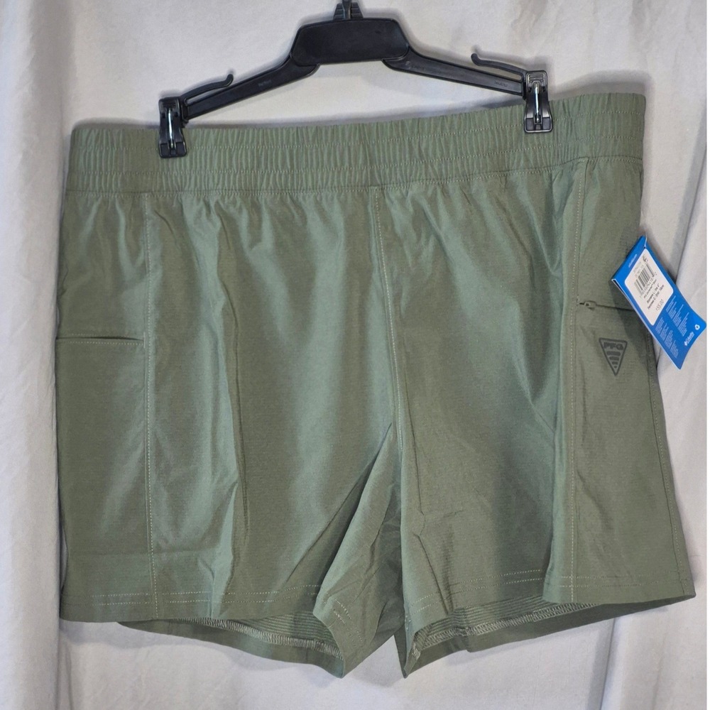 Columbia PFG Uncharted Shorts Womens Large Green FL7985-316 Fishing Hiking 4in